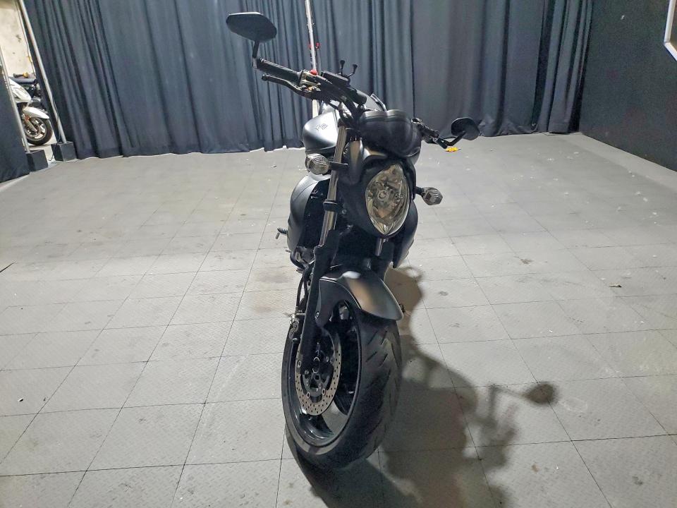 Suzuki SV650 2013
