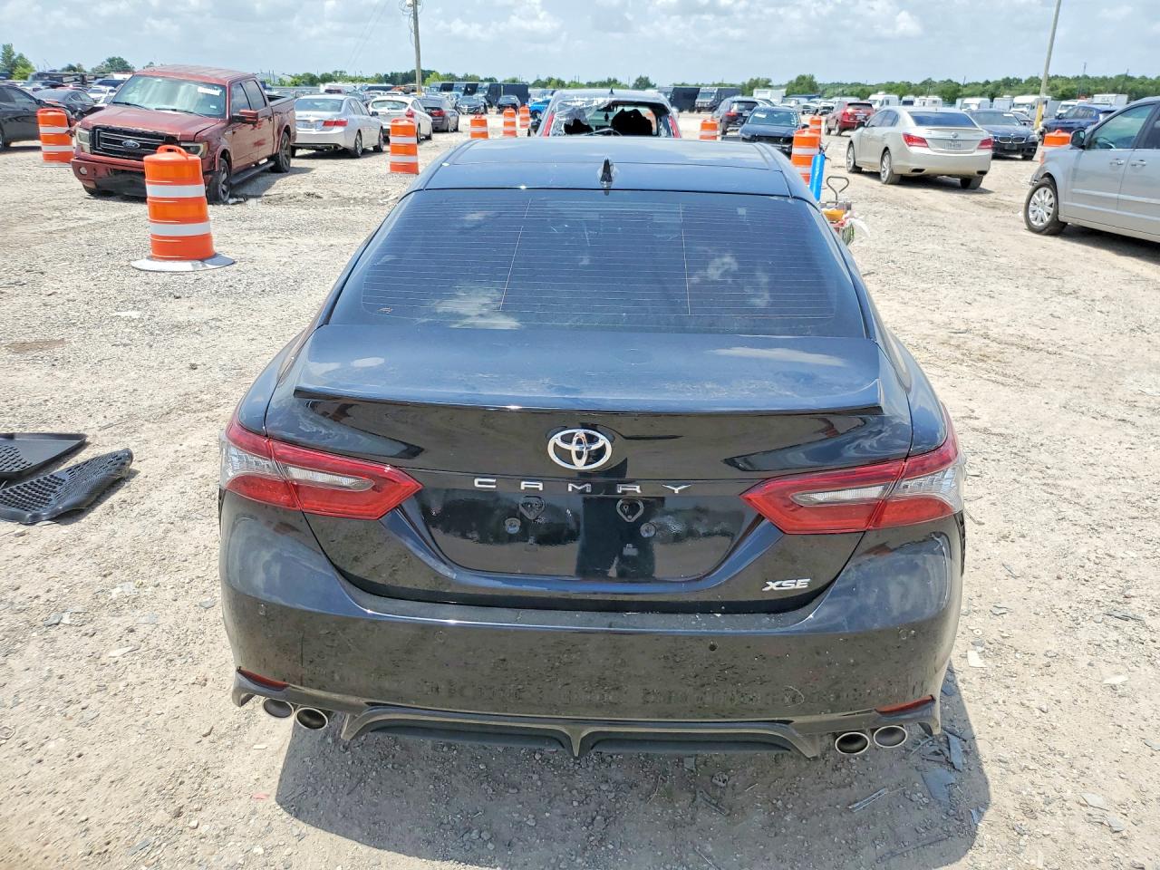 Toyota Camry XSE V6 2024