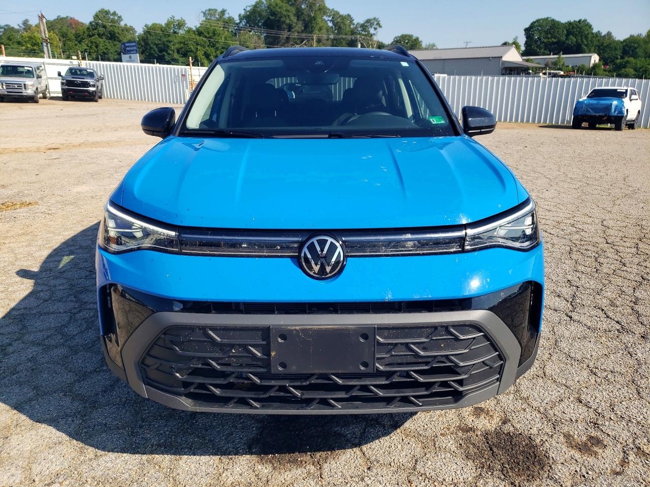 Volkswagen TAOS SE BLACK 2025