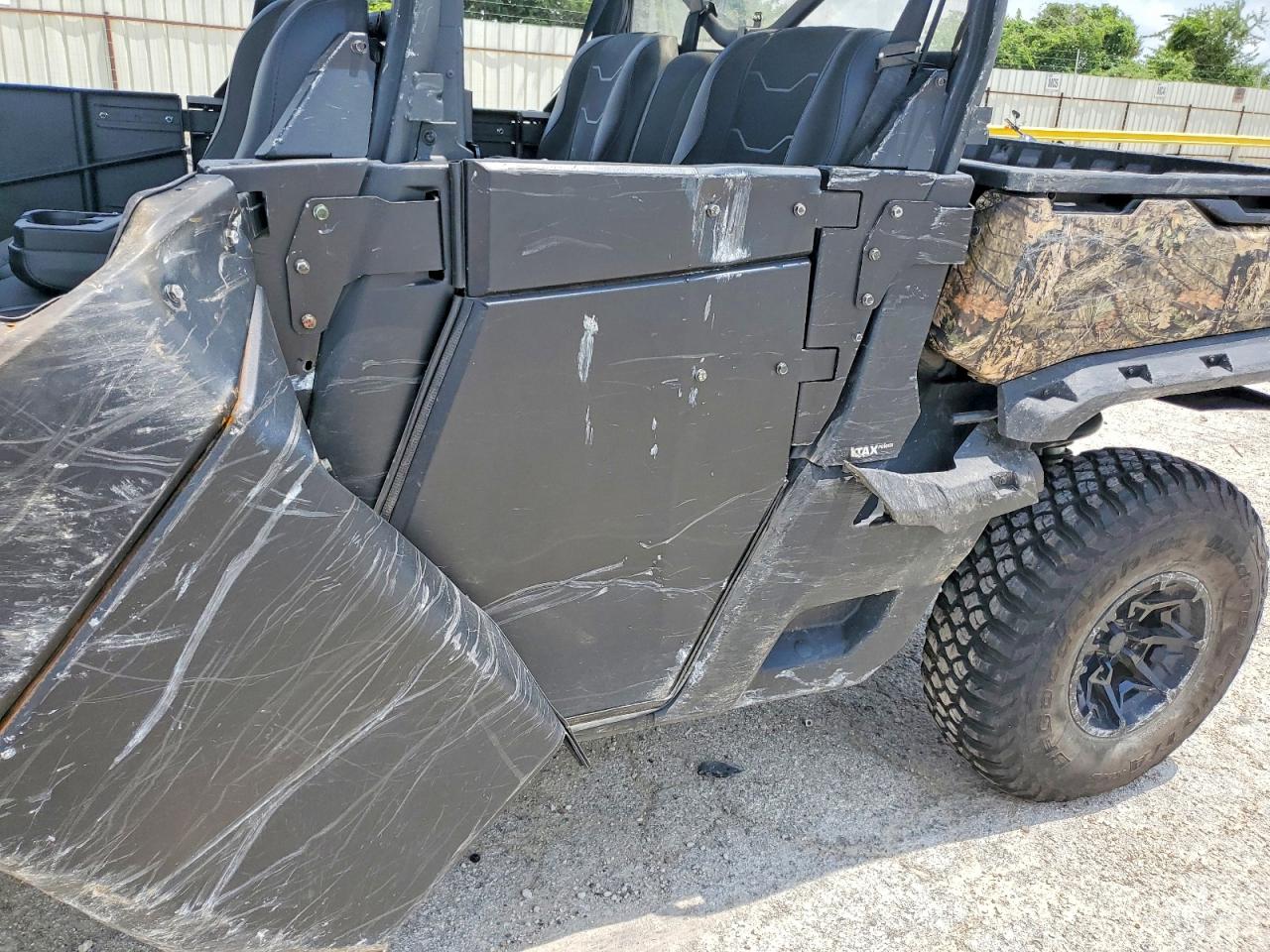 Can-Am Defender 2023