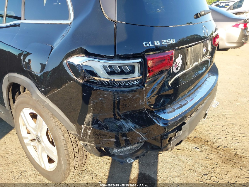 Mercedes GLB 250 4MATIC 2022